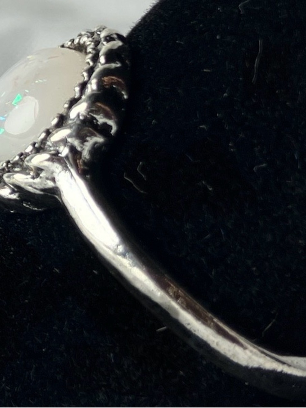 Round Opal Silver-Tone Rope Ring - Picture 2 of 5
